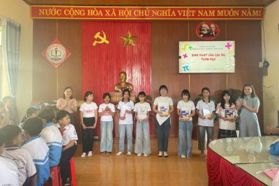 HOẠT ĐỘNG CLB TOÁN: GẤP HÌNH CHÓP TAM GIÁC ĐỀU – GHÉP MÔ HÌNH KHÔNG GIAN